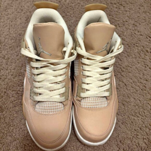 I'm selling these Jordan 4 shoes. - Picture 1 of 1